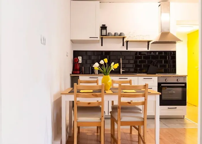 2 Bedroom In Great Location In Kreuzberg