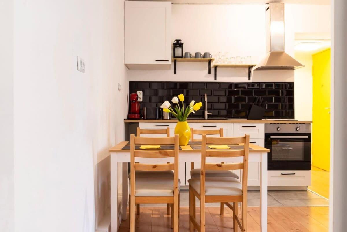 Appartement 2 Bedroom In Great Location In Kreuzberg *