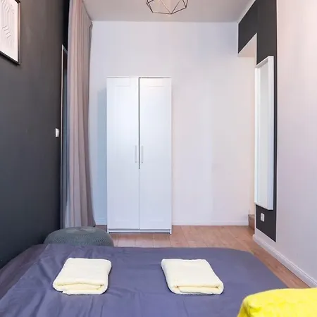 2 Bedroom In Great Location In Kreuzberg Berlin Exterior foto