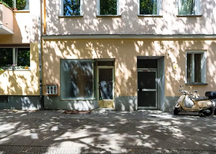 2 Bedroom In Great Location In Kreuzberg
