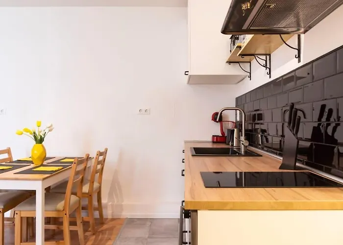 2 Bedroom In Great Location In Kreuzberg